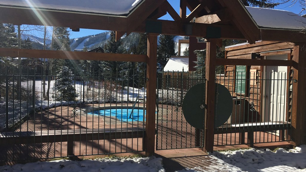 Outdoor Jacuzzi